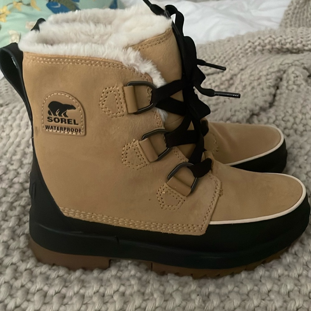 Sorel women Tivoli Boots